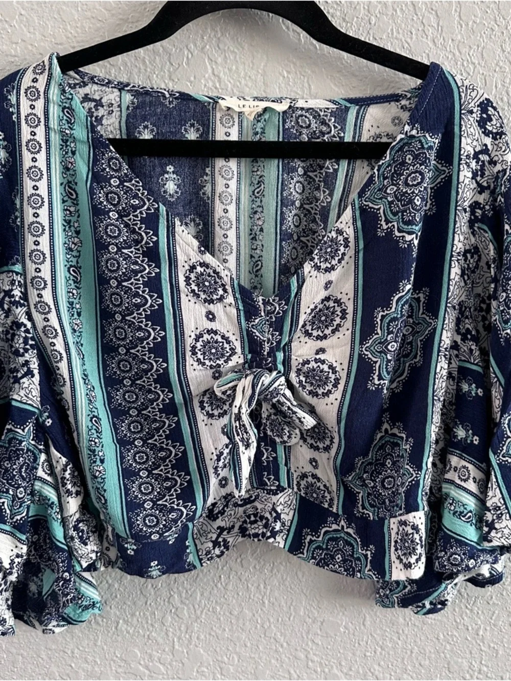 Le Lis Boho Tie Front Crop Top Medium Navy Teal Bell Sleeve - Picture 2 of 14